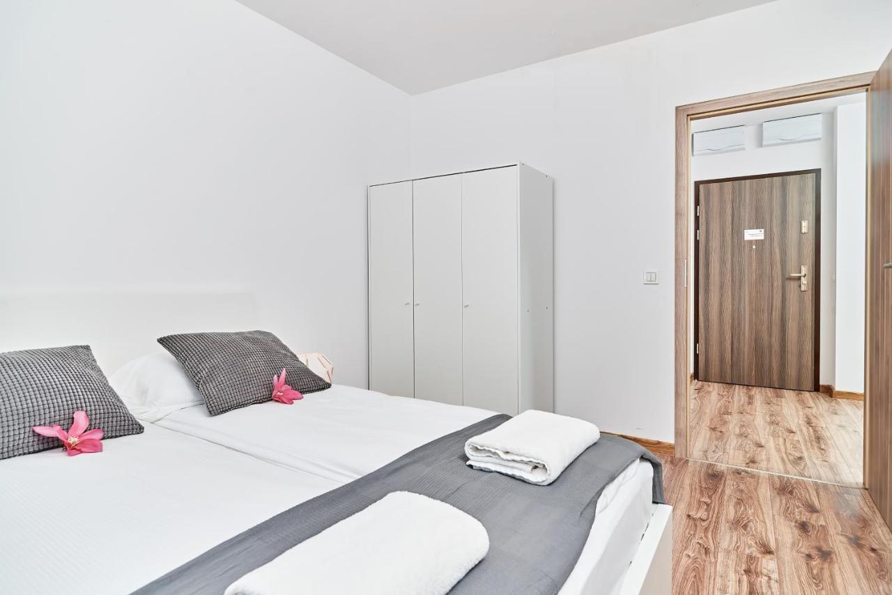 Modern Apartments Wroclaw By Renters Breslávia Exterior foto