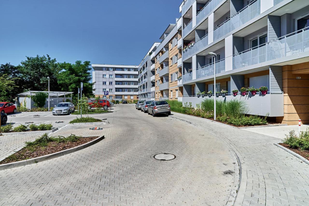 Modern Apartments Wroclaw By Renters Breslávia Exterior foto